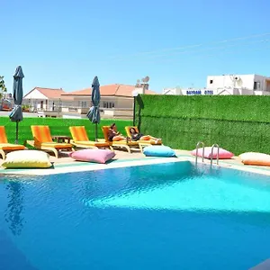 2* Hotel Pacific