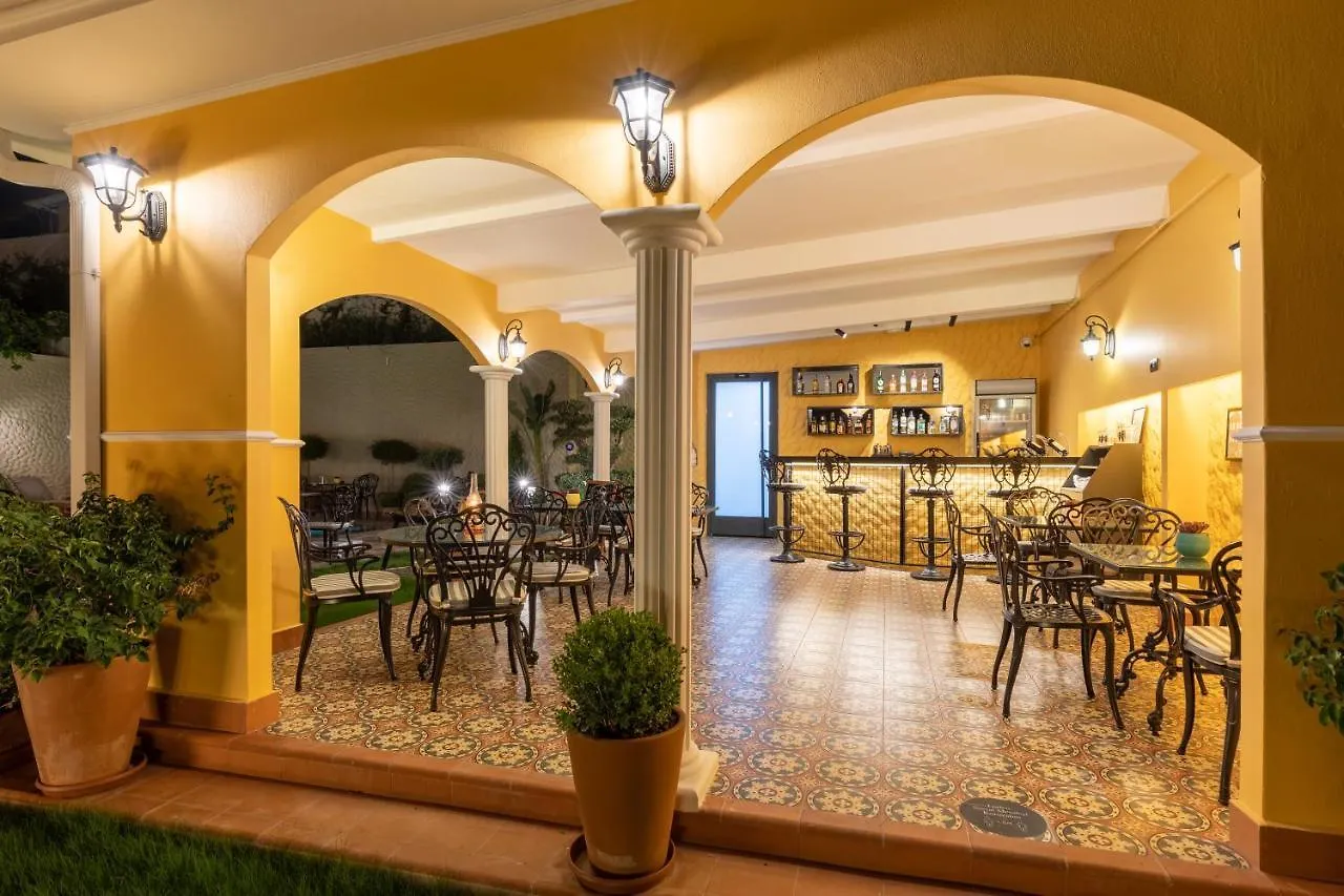 Motif Hotel Cesme 0*,